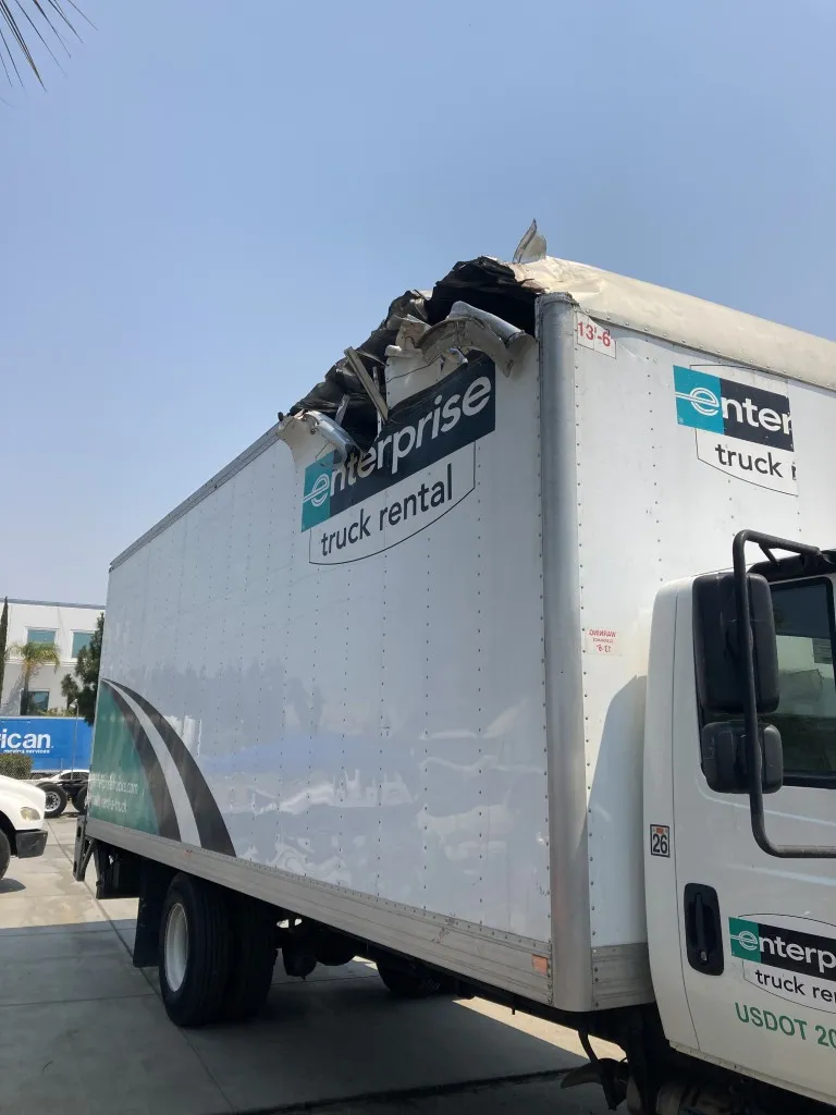 Top rail and side panel repair and replacement in San Diego