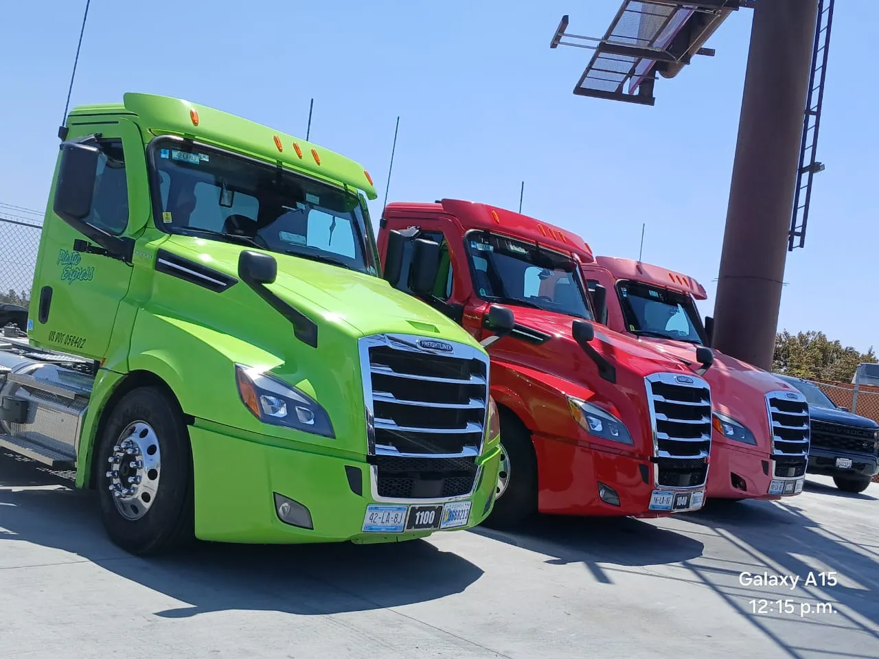Commercial fleet of semi trucks restored by HD Truck Body in San Diego